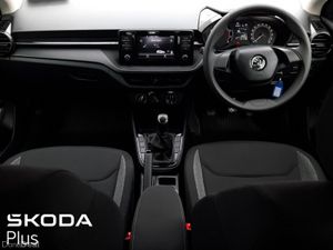 Skoda Fabia **TINY MILEAGE**REVERSING CAMERA**1.0 - Image 4