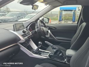 Mitsubishi Eclipse Cross INTENSE 6MT 4DR - Image 4