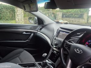 2019 Hyundai i40 exclusive - Image 4