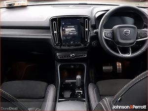 Volvo XC40 T4 197bhp PHEV R-Design - Two Year Volv - Image 2