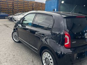 volkswagen up - Image 2