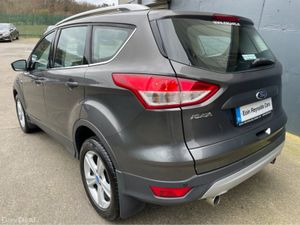 Ford Kuga ZETEC 2.0 TDCI 120PS 1 OWNER VERY GOOD! - Image 4