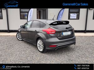 Ford Focus VERY LOW MILES ST-LINE TDCI - Image 4