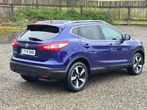 Nissan Qashqai 2017 High Spec N-Connecta Model - Image 3
