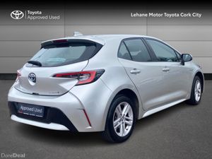 Toyota Corolla LUNA H/B 4DR AUTO HYBRID - Image 2