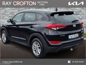 Hyundai Tucson 2.0 D Executive 4WD - Image 4