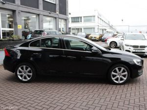 2017 VOLVO S60 - Image 3