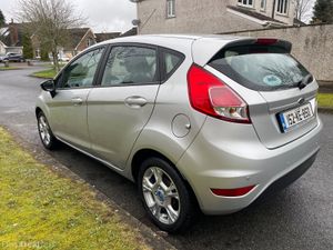 Ford Fiesta 2015 1.4 TDI - Image 4