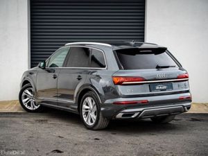 Audi Q7 TFSI E QUATTRO S LINE - Image 3