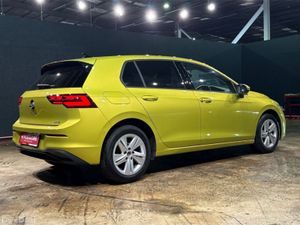 Volkswagen Golf AUTOMATIC 1.0L ETSI - REVERSE CAME - Image 4