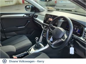 Volkswagen T-Roc LIFE 2.0 TDI 116 BHP - Image 4