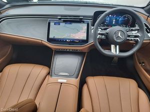 Mercedes-Benz E-Class E300e AMG EDITION PLUS AUTO - Image 4