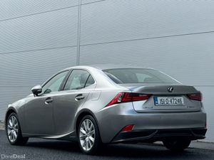 Lexus IS300h  *low KMs *High Spec - Image 3