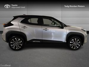 Toyota Yaris Cross LUNA SPORT - Image 3