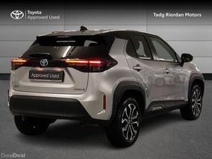 Toyota Yaris Cross LUNA SPORT - Image 2