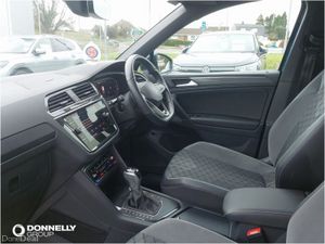 Volkswagen Tiguan Estate R-Line - Image 3