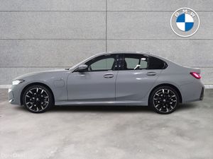 BMW 3-Series 330 E M Sport Auto  330 e M Sport  33 - Image 4