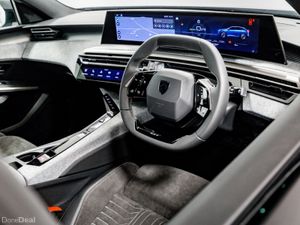 Peugeot 3008 E-GT Exclusive 72kWh 210HP - Image 2