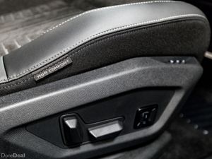 Peugeot 3008 E-GT Exclusive 72kWh 210HP - Image 4