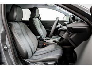 Peugeot 208 Allure Hybrid Auto 110HP - Image 3