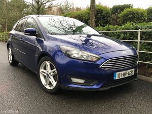 Ford Focus 1.5 TDCi  Zetec PowerShift - Image 2