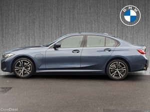 BMW 3-Series 330e M Sport Saloon - Image 4
