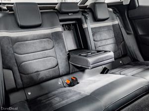 Citroen C4 ë-Series 50kWh Auto 136HP - Image 4