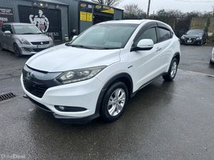 2014 HONDA VEZEL HYBRID 1.5L  AUTOMATIC LOW MILESI - Image 2