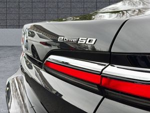 2024 BMW i7 E-DRIVE50 *MSPORT* EVERY EXTRA - Image 2