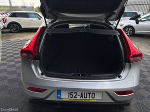 Volvo V40 Volvo V40 1.6 petrol, auto, fully loaded - Image 4