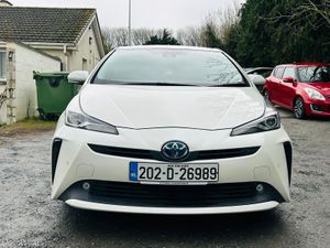TOYOTA PRIUS 2020 HYRBID AUTOMATIC - Image 2
