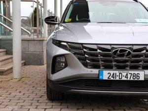 Hyundai Tucson 2WD Executive Plus HEV STG Auto - Image 4