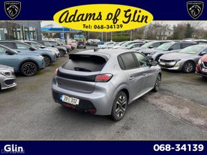 Peugeot 208 ALLURE 1.2 Hybrid Auto - Image 4