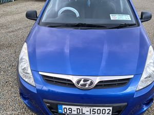 Hyundai i20 2009 ideal starter car - Image 2