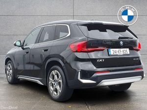 BMW iX1 eDrive20 xLine - Image 3