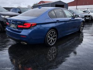 212 BMW 520D LCI FACELIFT M SPORT RIMS - Image 2
