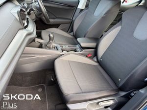 Skoda Octavia AMBITION 2.0 TDI 115 - Image 4