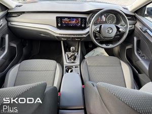 Skoda Octavia AMBITION 2.0 TDI 115 - Image 2