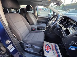 Volkswagen Touran 1.4 TSI AUTOMATIC - 7 SEATER - C - Image 4