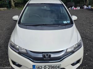 Honda Fit 2014 Hybrid Automatic - Image 2