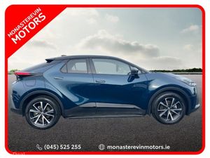 Toyota C-HR PHEV SPORT+ 4DR AUTO - Image 3