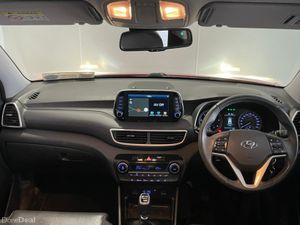 Hyundai Tucson Tucson PREMIUM 5DR - Image 3