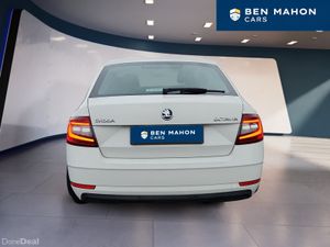 Skoda Octavia Ambition 1.6 TDI 1 Owner Car - Image 4