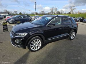 Volkswagen T-Roc SEL - Image 2