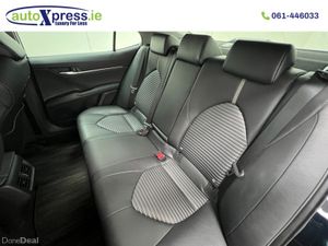 Toyota Camry HYBRID WS Low Mileage , Reversing cam - Image 4