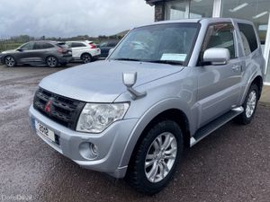 2012 Mitsubishi Pajero SWB Auto - Image 2