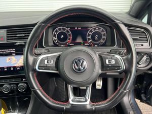 Volkswagen Golf GTI PERFORMANCE PACKAGE 2.0 ** VER - Image 4