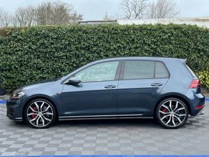 Volkswagen Golf GTI PERFORMANCE PACKAGE 2.0 ** VER - Image 3