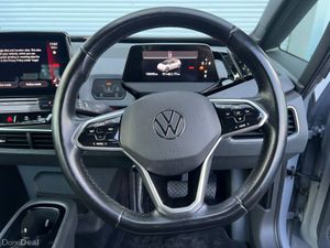 Volkswagen ID.3 LIFE PRO 58KWH // HEATED SEATS // - Image 4