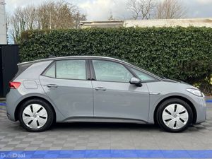 Volkswagen ID.3 LIFE PRO 58KWH // HEATED SEATS // - Image 2